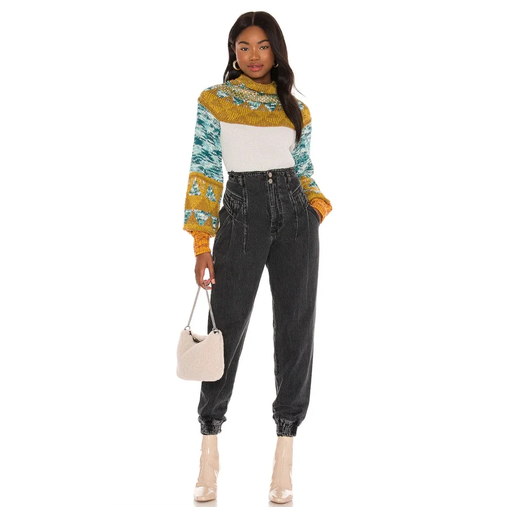 Colorful Patterned Sweater - Picture 2 of 5